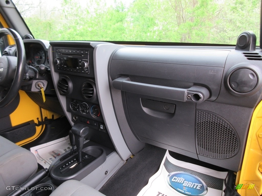 2008 Wrangler Unlimited X 4x4 - Detonator Yellow / Dark Slate Gray/Med Slate Gray photo #23