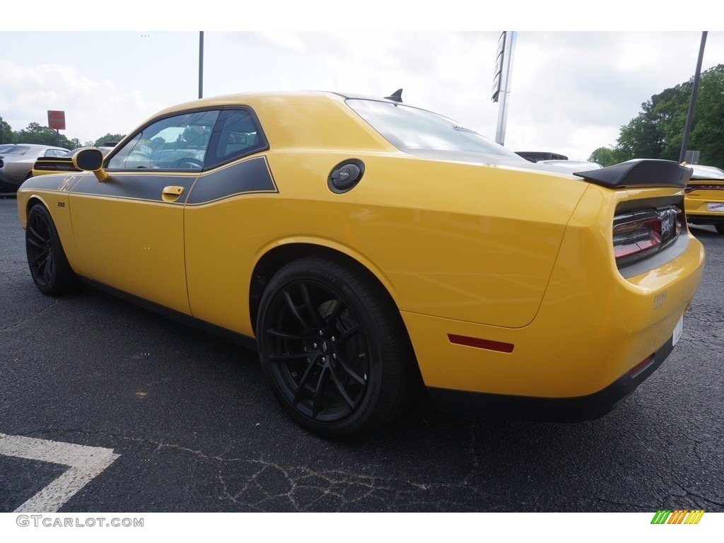 2017 Challenger T/A 392 - YellowJacket / Black photo #5