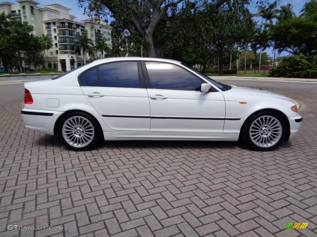 2003 3 Series 330i Sedan - Alpine White / Sand photo #12