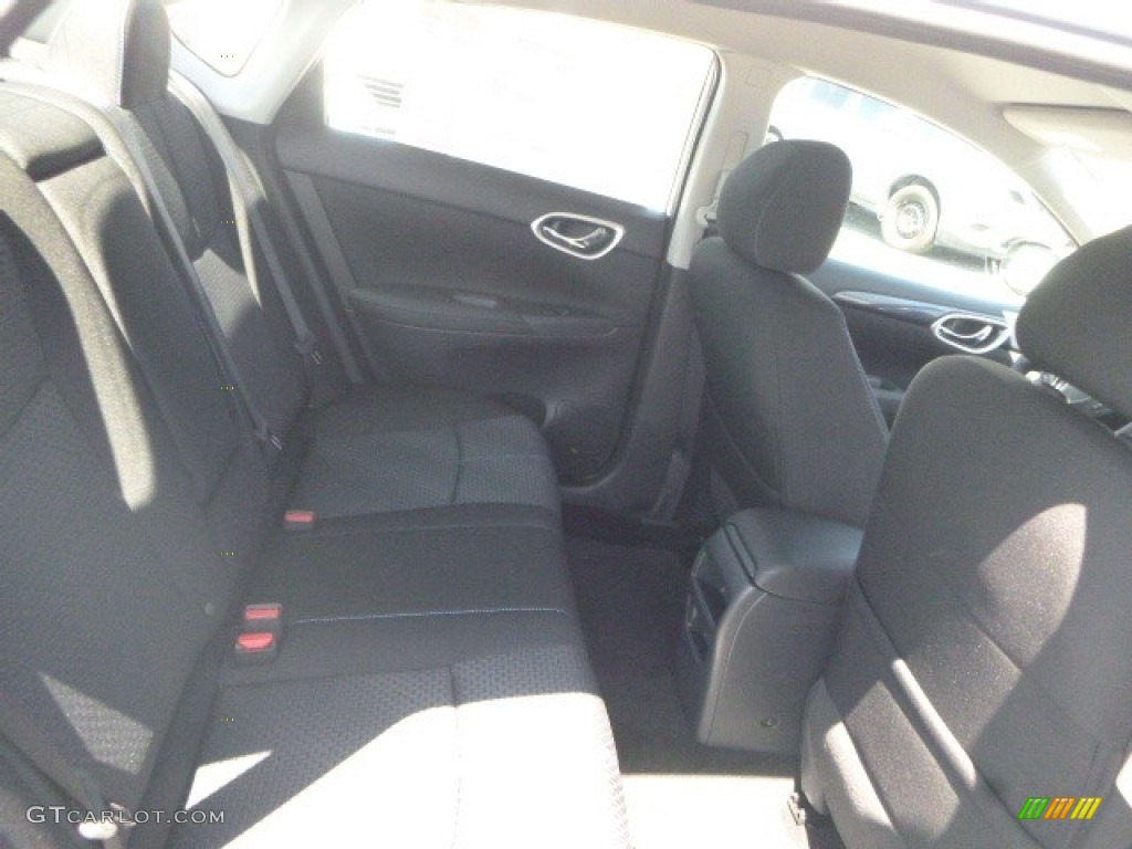 2017 Sentra SR - Aspen White / Charcoal photo #5