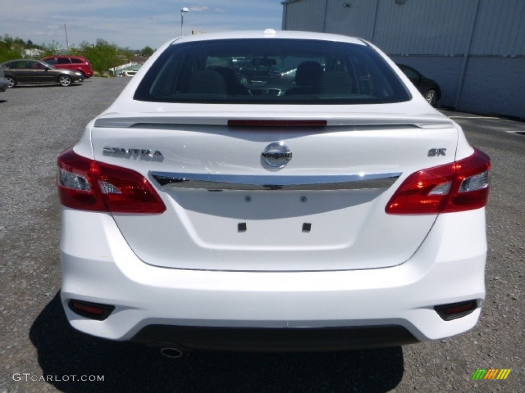 2017 Sentra SR - Aspen White / Charcoal photo #8