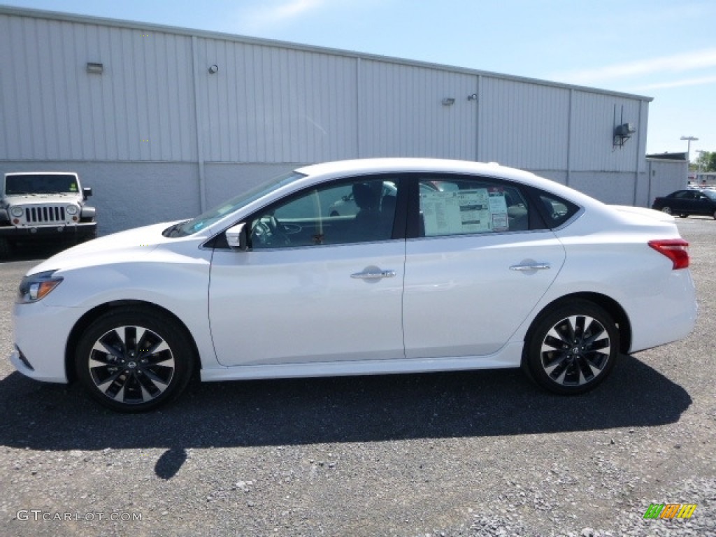2017 Sentra SR - Aspen White / Charcoal photo #10