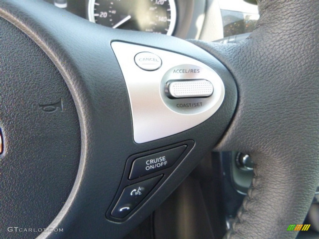 2017 Sentra SR - Aspen White / Charcoal photo #19