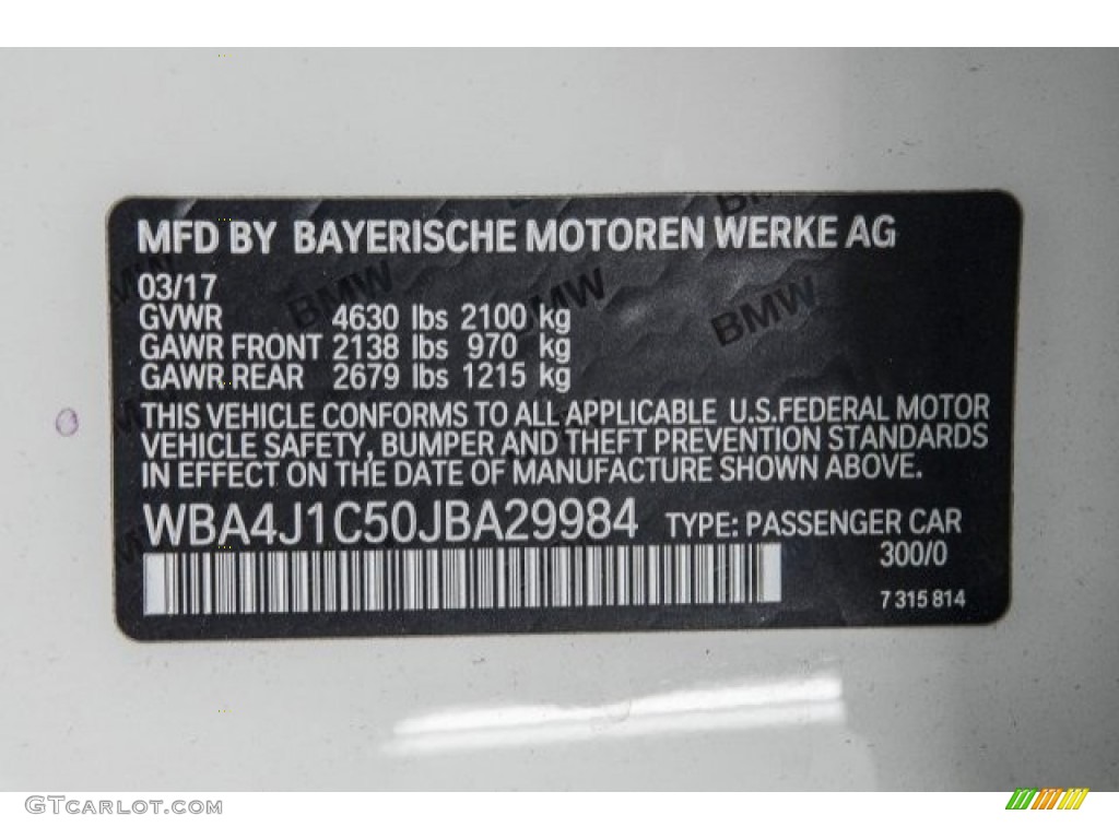 2018 4 Series Color Code 300 for Alpine White Photo #120181374