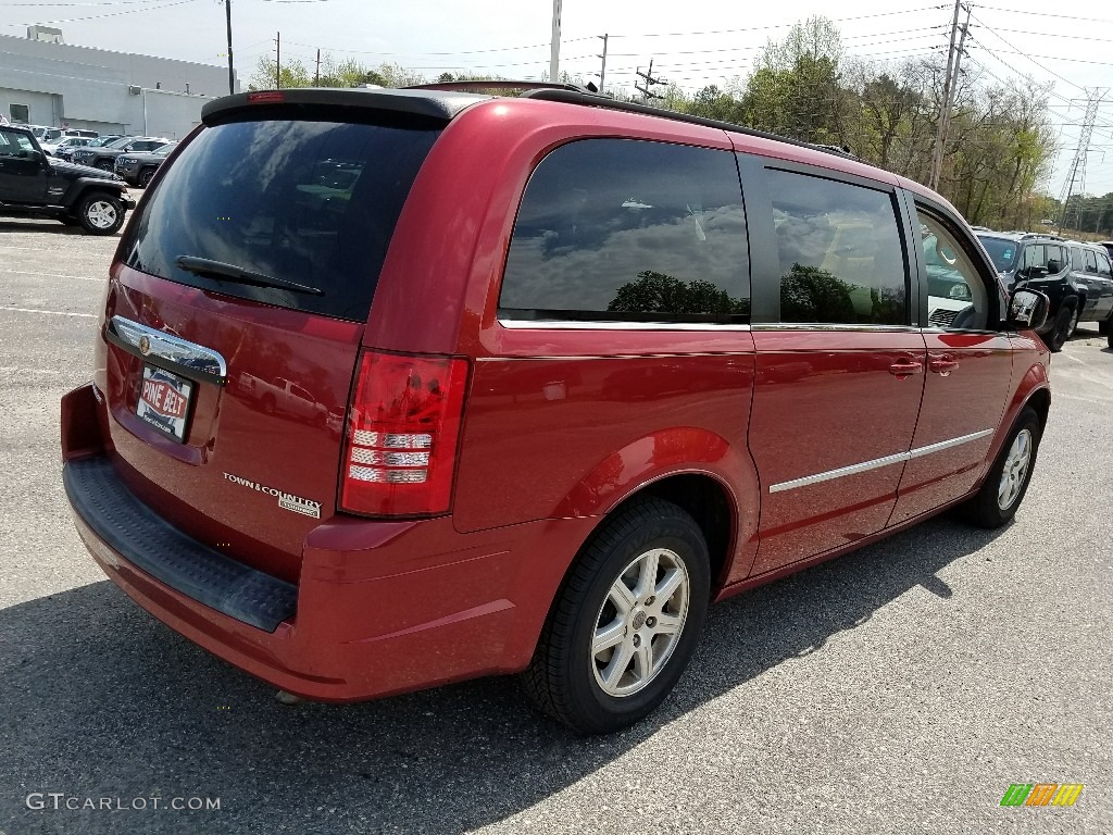 2009 Town & Country Touring - Deep Crimson Crystal Pearl / Medium Slate Gray/Light Shale photo #7