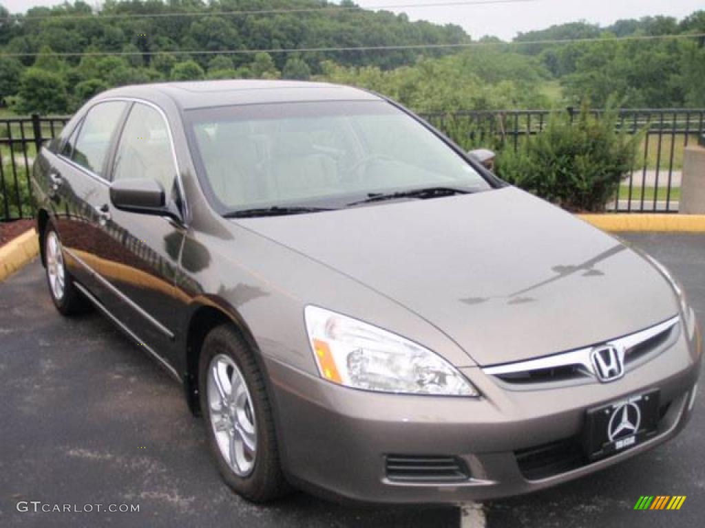 2007 Accord EX-L Sedan - Carbon Bronze Pearl / Ivory photo #3