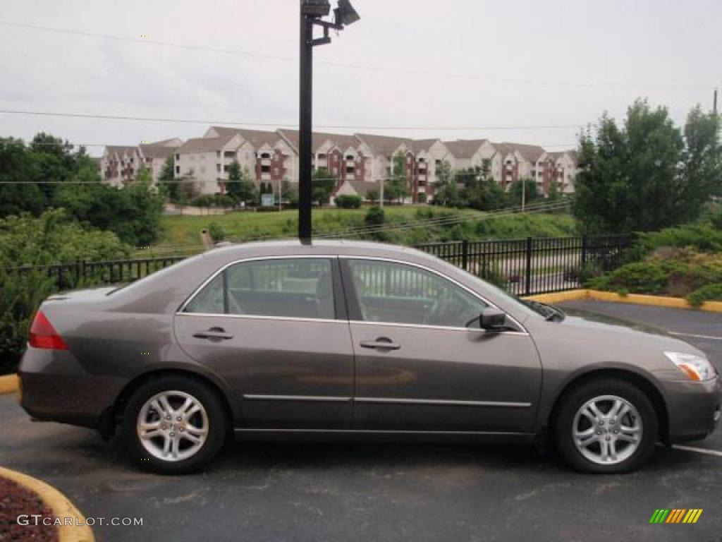 2007 Accord EX-L Sedan - Carbon Bronze Pearl / Ivory photo #5