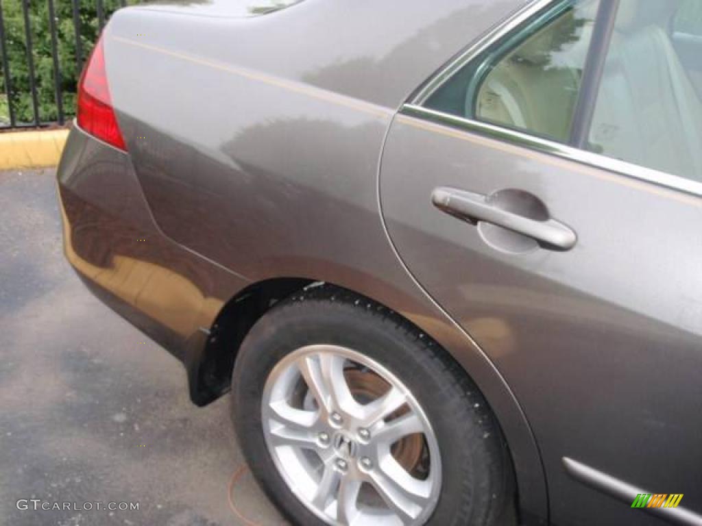 2007 Accord EX-L Sedan - Carbon Bronze Pearl / Ivory photo #6