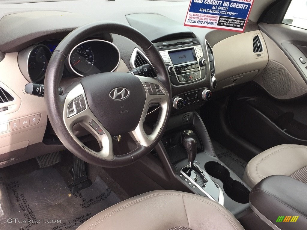 2013 Tucson GLS AWD - Cotton White / Taupe photo #9