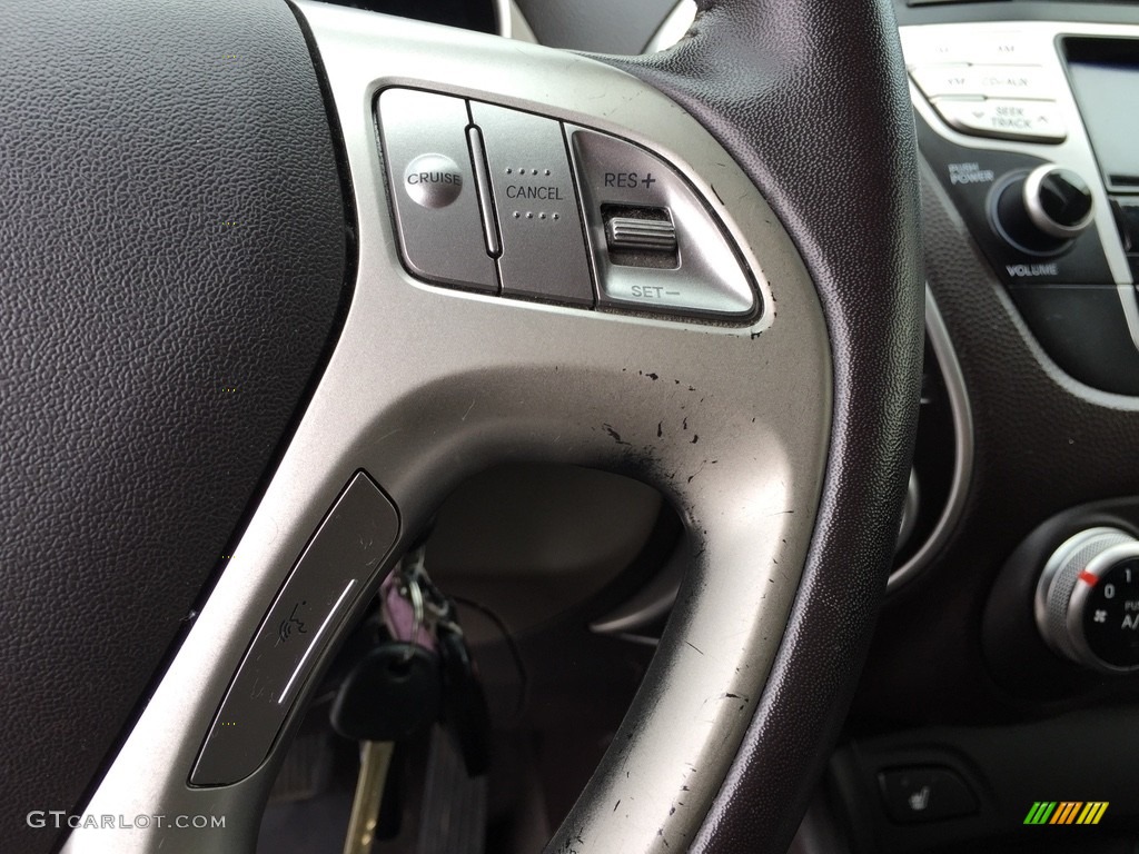 2013 Tucson GLS AWD - Cotton White / Taupe photo #19