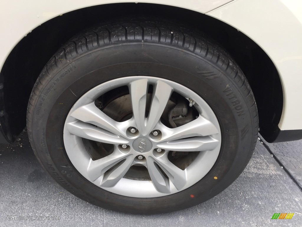 2013 Tucson GLS AWD - Cotton White / Taupe photo #28