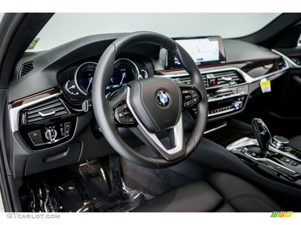 2017 5 Series 530i Sedan - Glacier Silver Metallic / Black photo #5