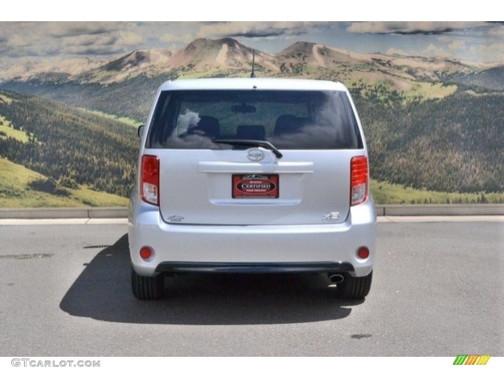 2013 xB  - Classic Silver Metallic / Dark Gray photo #8