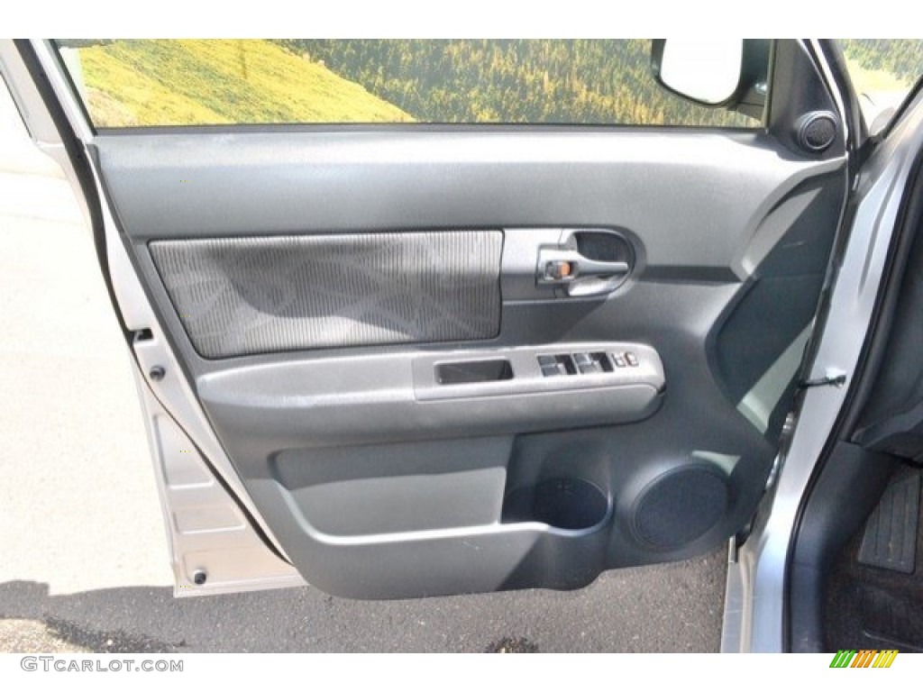 2013 xB  - Classic Silver Metallic / Dark Gray photo #21