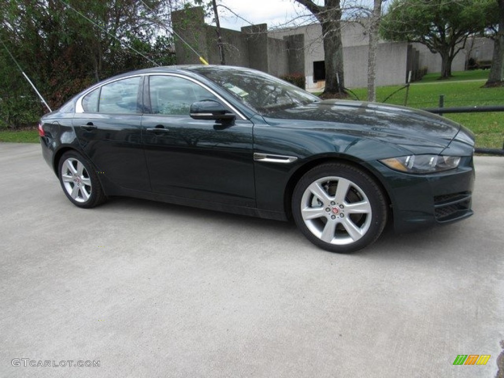 2017 XE 25t Premium - British Racing Green / Light Oyster photo #1
