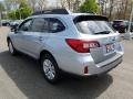 2017 Ice Silver Metallic Subaru Outback 2.5i Premium  photo #4