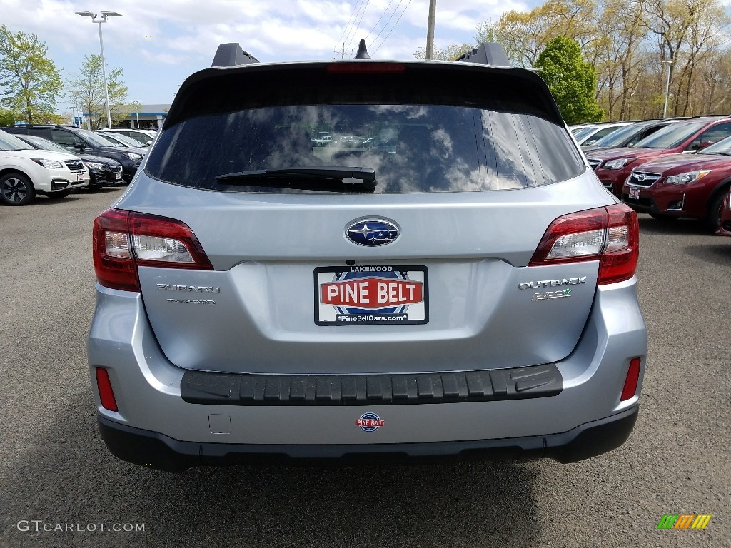 2017 Outback 2.5i Premium - Ice Silver Metallic / Slate Black photo #5