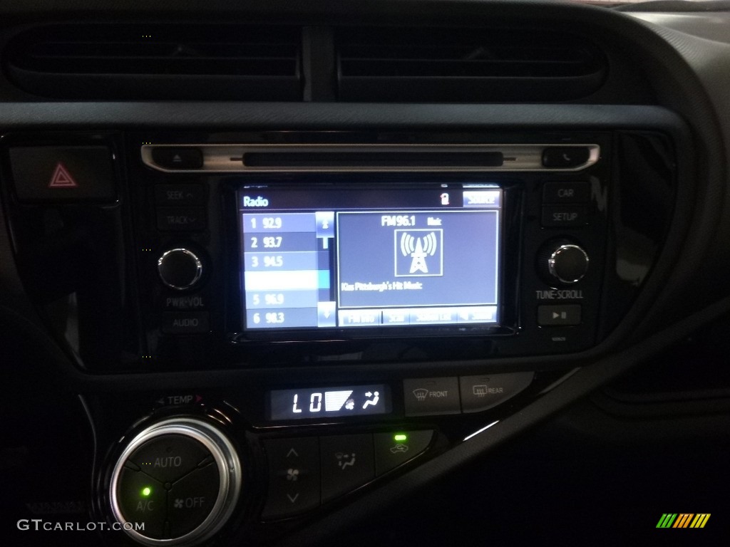 2017 Prius c One - Blue Streak Metallic / Gray photo #11