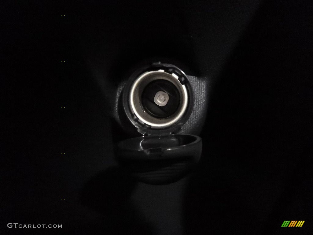 2017 Prius c One - Moonglow / Gray photo #14