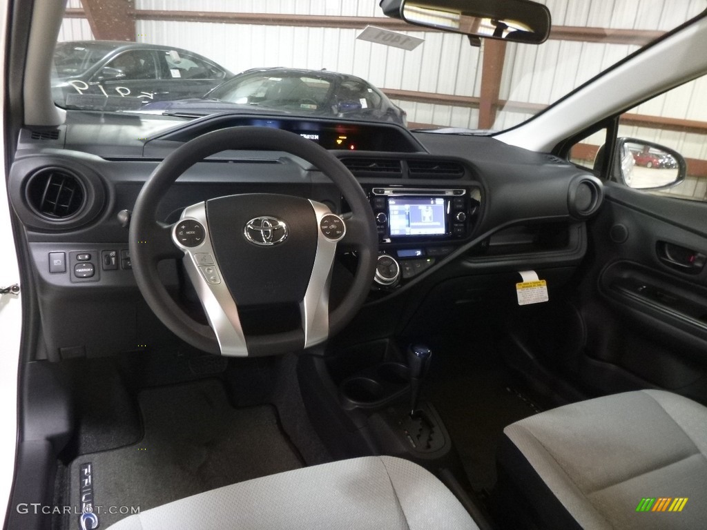 2017 Prius c One - Moonglow / Gray photo #8