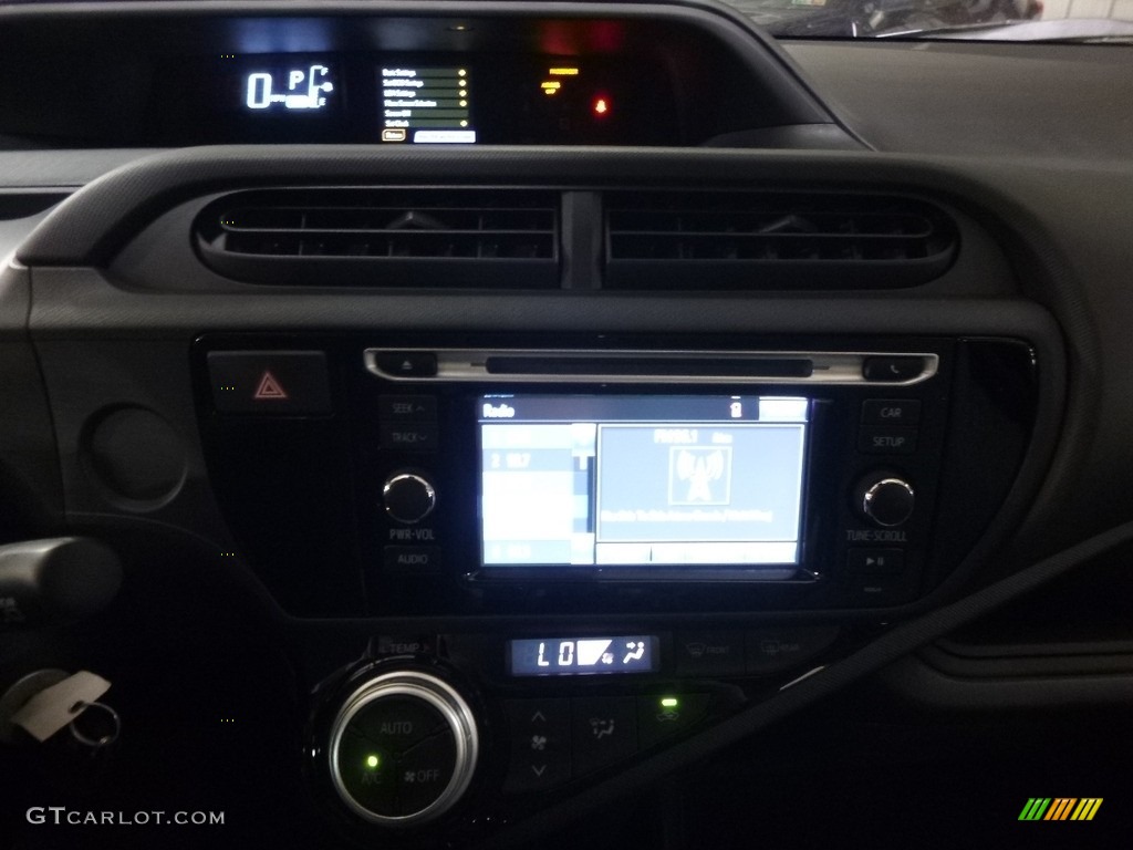 2017 Prius c One - Moonglow / Gray photo #11