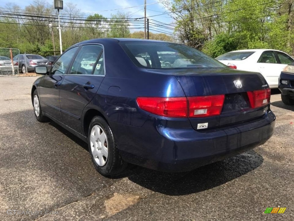 2005 Accord LX Sedan - Eternal Blue Pearl / Ivory photo #4