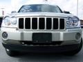 2007 Light Graystone Pearl Jeep Grand Cherokee Laredo 4x4  photo #7