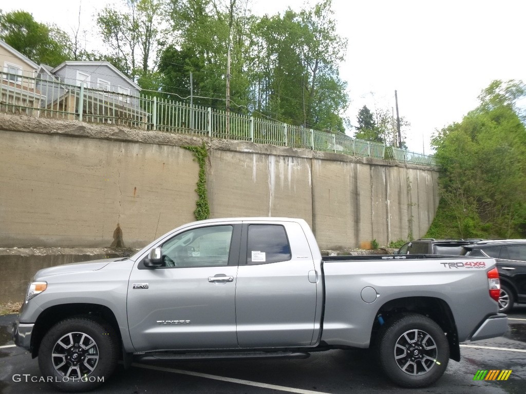 2017 Tundra Limited Double Cab 4x4 - Silver Sky Metallic / Black photo #3