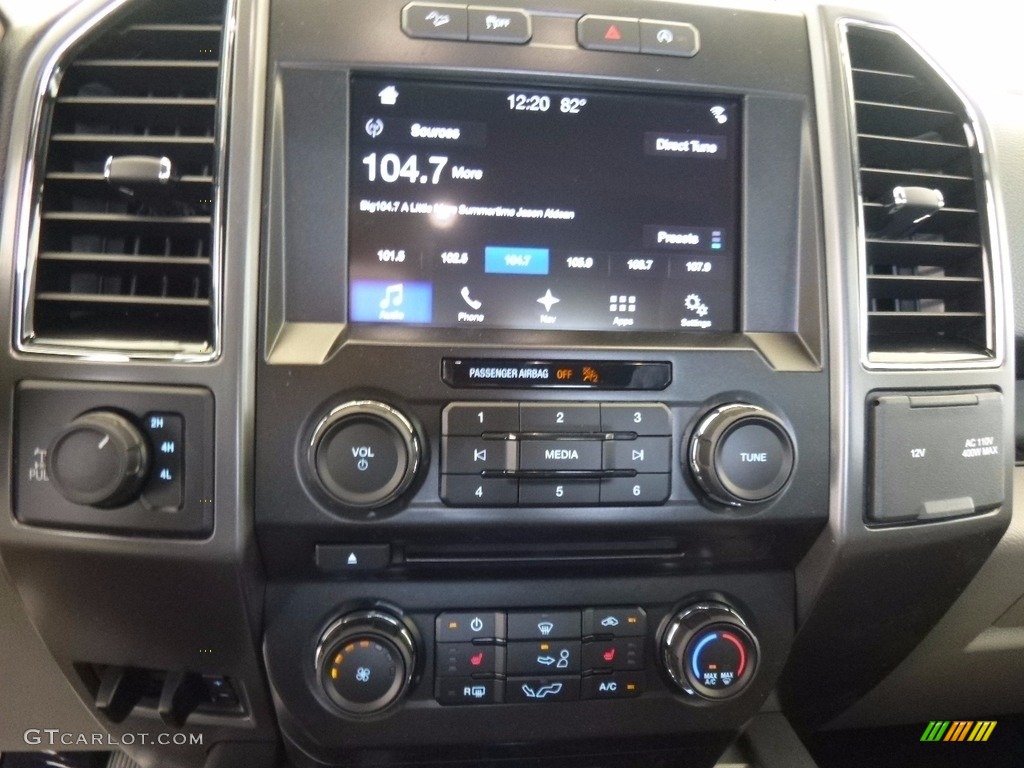 2017 F150 XLT SuperCab 4x4 - Ruby Red / Earth Gray photo #15