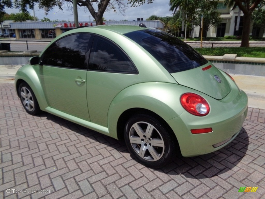 2006 New Beetle TDI Coupe - Gecko Green Metallic / Cream photo #6