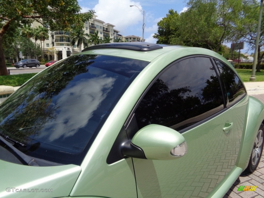 2006 New Beetle TDI Coupe - Gecko Green Metallic / Cream photo #38