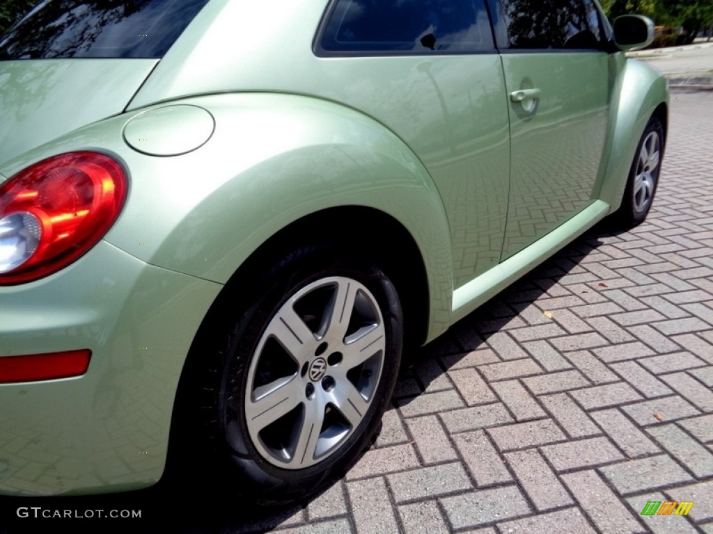 2006 New Beetle TDI Coupe - Gecko Green Metallic / Cream photo #63