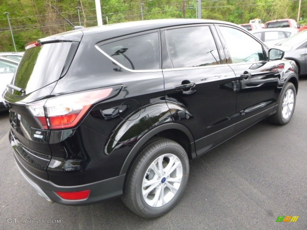 2017 Escape SE 4WD - Shadow Black / Charcoal Black photo #2