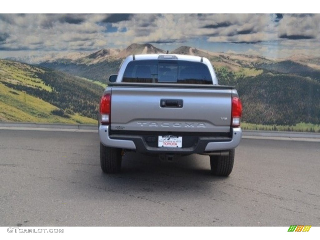 2017 Tacoma TRD Off Road Double Cab 4x4 - Silver Sky Metallic / Cement Gray photo #4