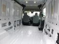 Oxford White - Transit Van 250 MR Long Photo No. 7