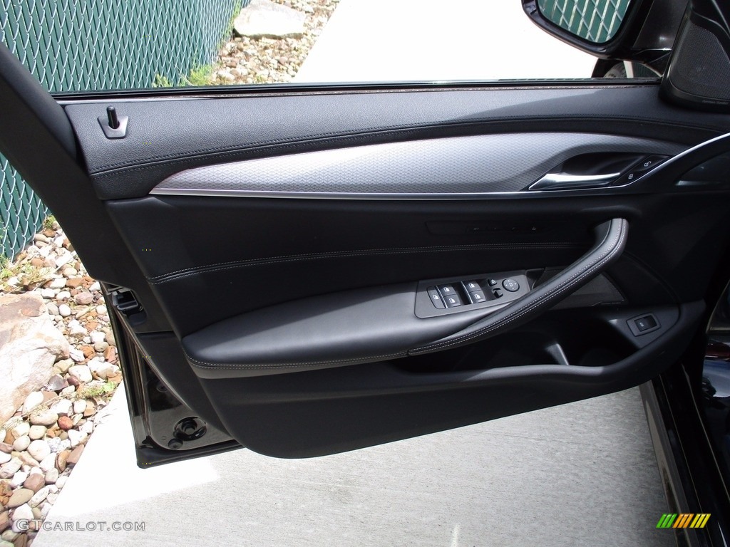 2018 BMW 5 Series M550i xDrive Sedan Black Door Panel Photo #120242631