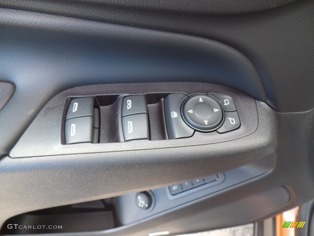 2018 Chevrolet Equinox Premier AWD Controls Photo #120245985