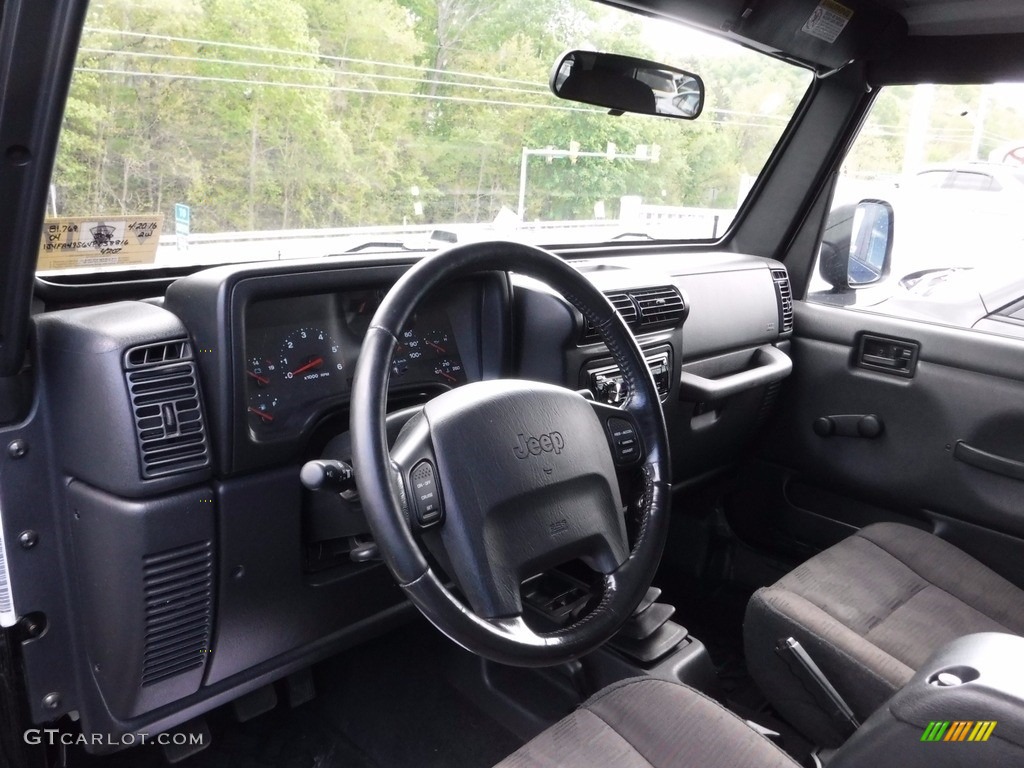 2004 Wrangler Sport 4x4 - Black / Dark Slate Gray photo #12