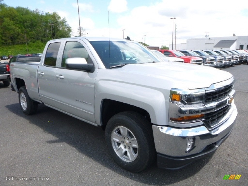 2017 Silverado 1500 LT Double Cab 4x4 - Silver Ice Metallic / Jet Black photo #6