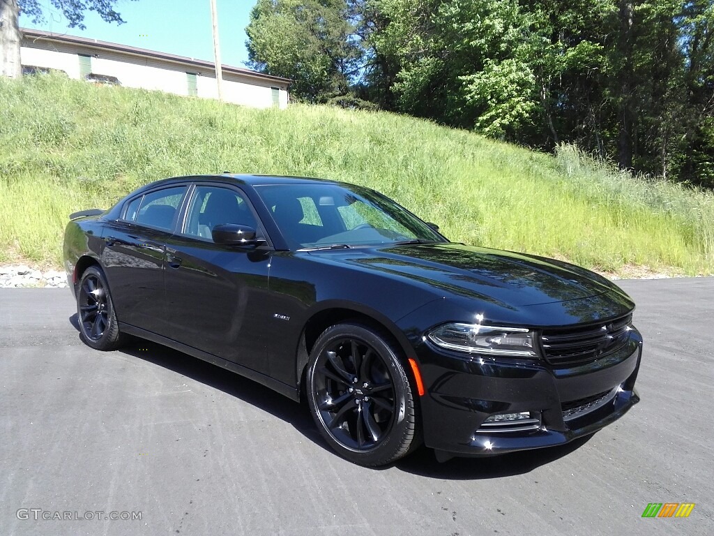 2017 Charger R/T - Pitch-Black / Black photo #4