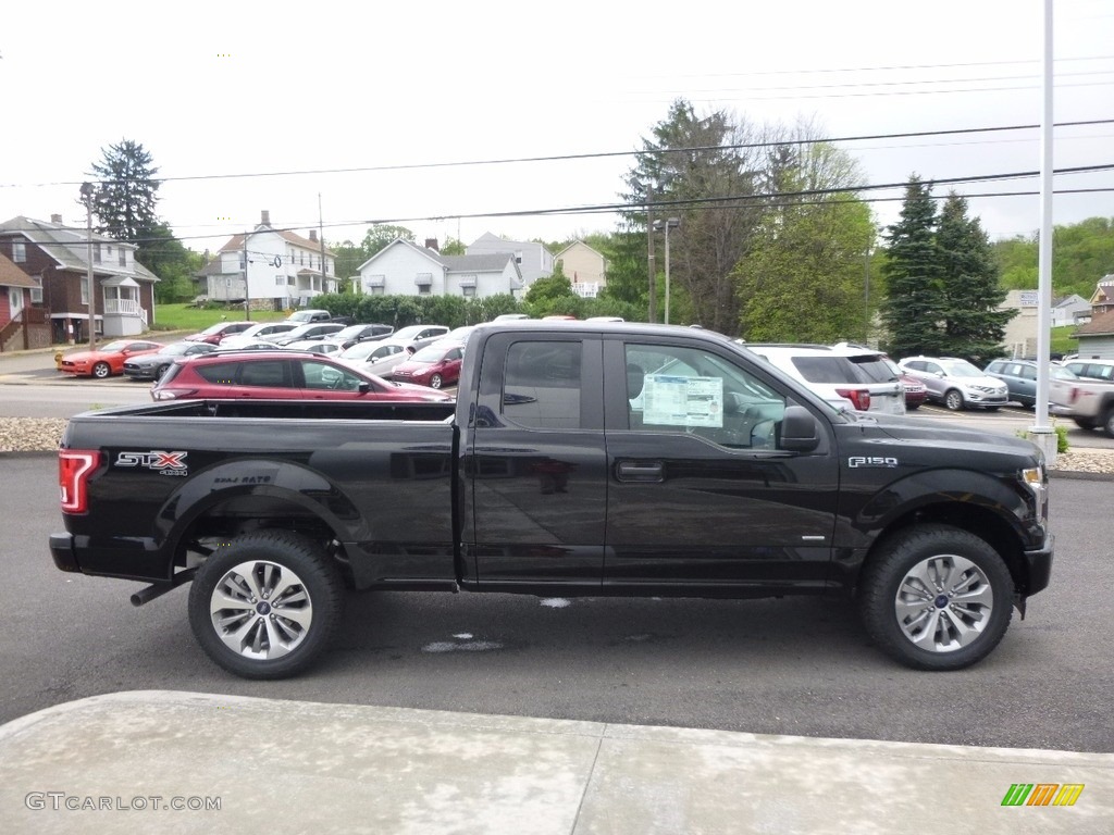 2017 F150 XL SuperCab 4x4 - Shadow Black / Black photo #4
