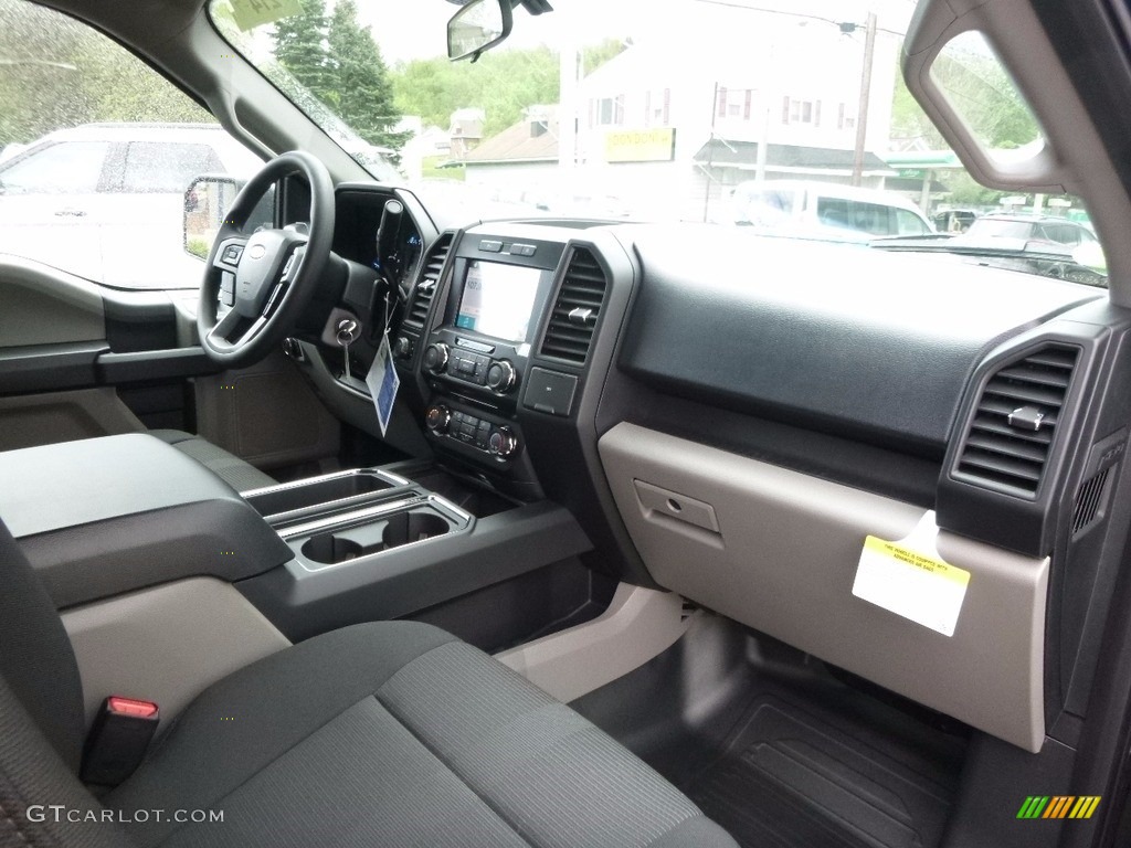 2017 F150 XL SuperCab 4x4 - Shadow Black / Black photo #5
