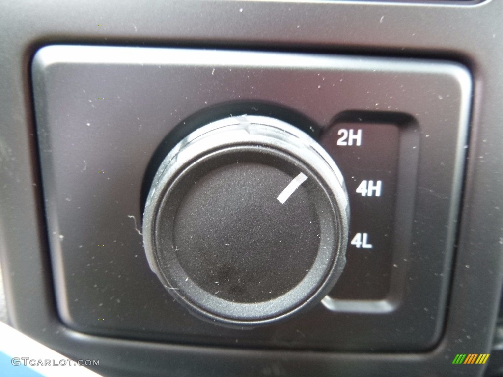2017 F150 XL SuperCab 4x4 - Shadow Black / Black photo #17