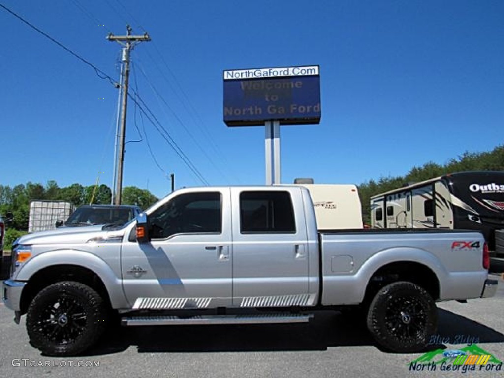 2016 F350 Super Duty Lariat Crew Cab 4x4 - Ingot Silver Metallic / Black photo #2