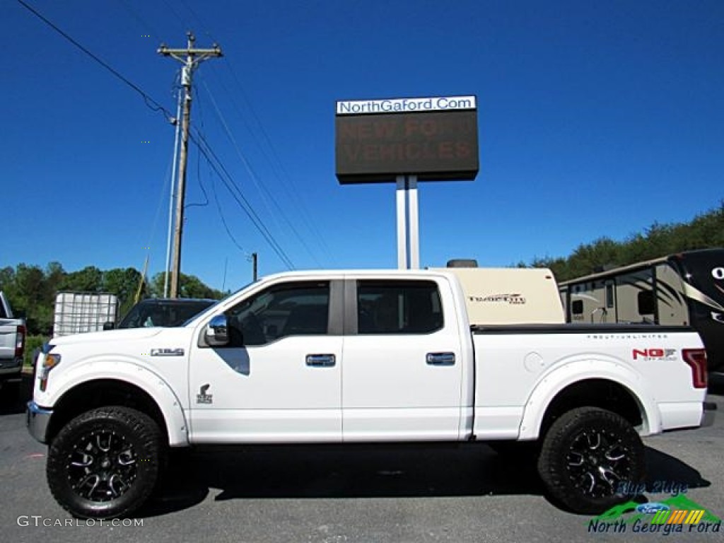 2016 F150 XL SuperCrew 4x4 - Oxford White / Medium Earth Gray photo #2