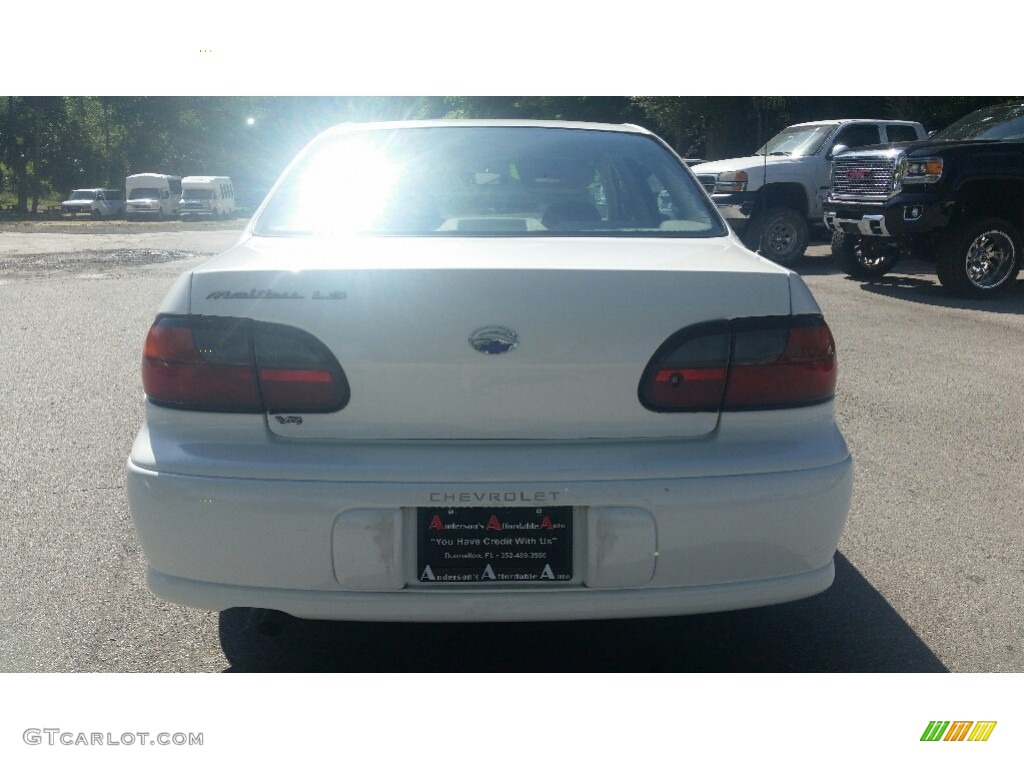 2002 Malibu LS Sedan - Bright White / Neutral photo #4
