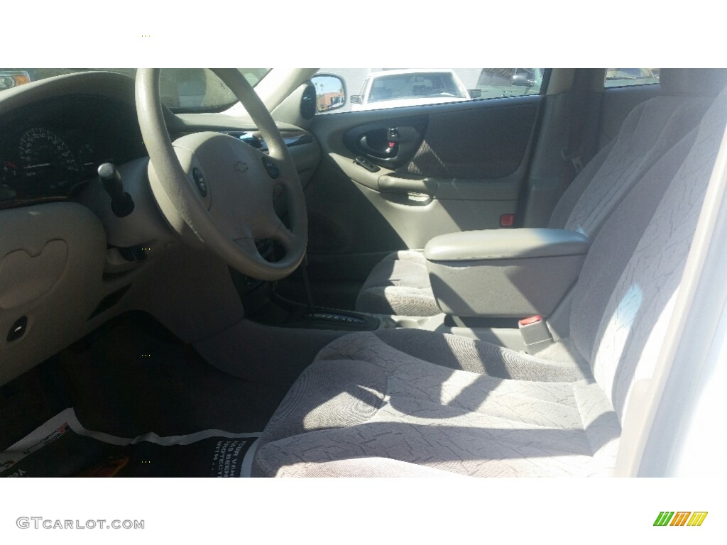 2002 Malibu LS Sedan - Bright White / Neutral photo #10