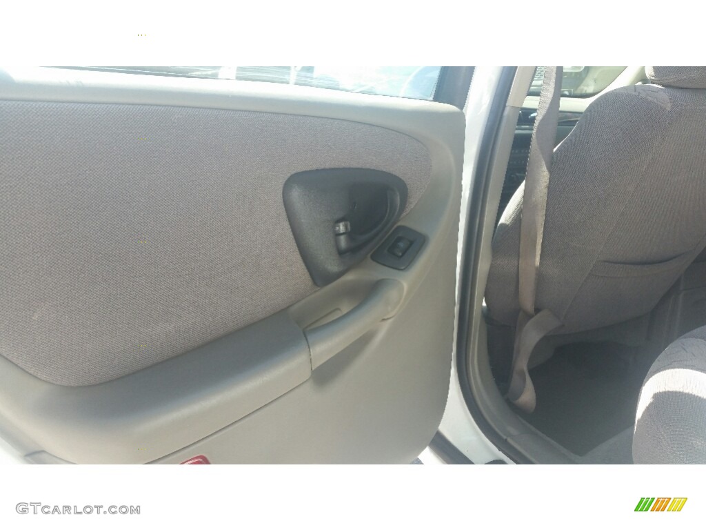 2002 Malibu LS Sedan - Bright White / Neutral photo #12