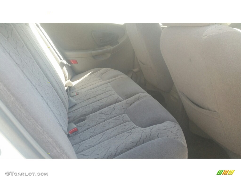 2002 Malibu LS Sedan - Bright White / Neutral photo #16