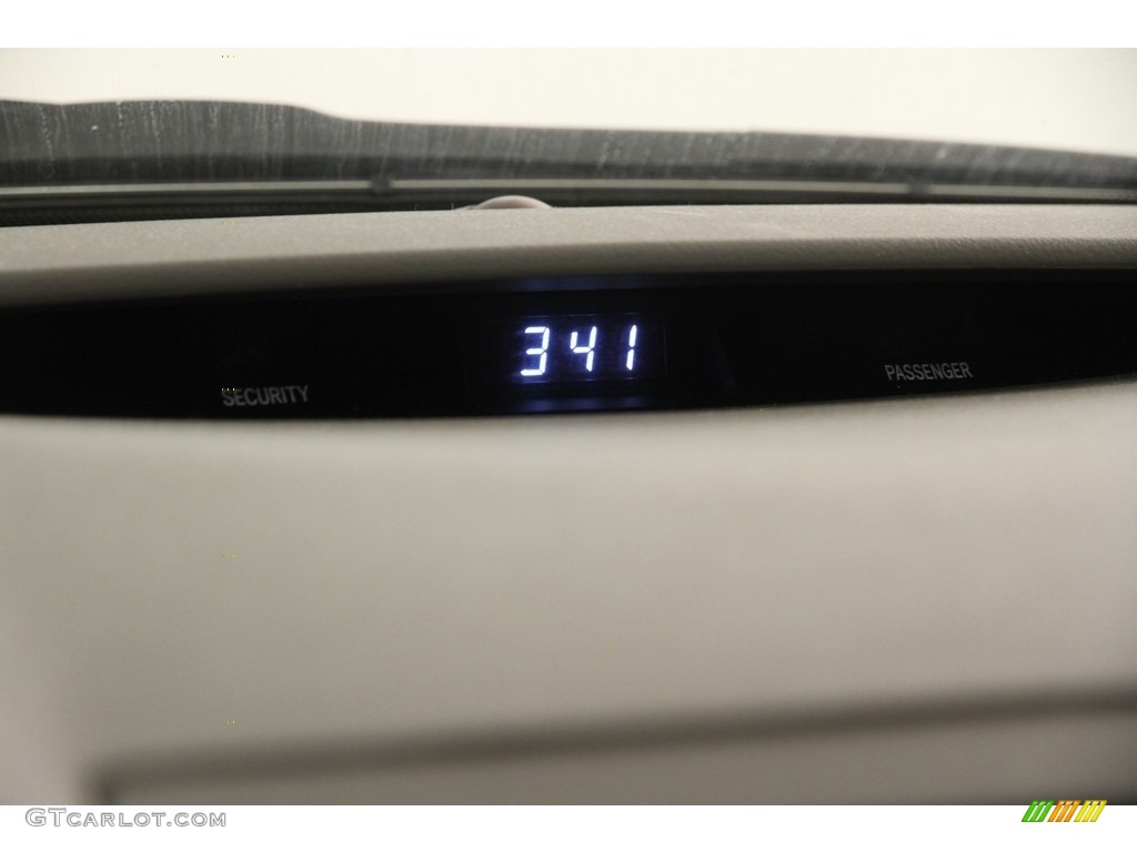 2011 Camry LE - Black / Bisque photo #8